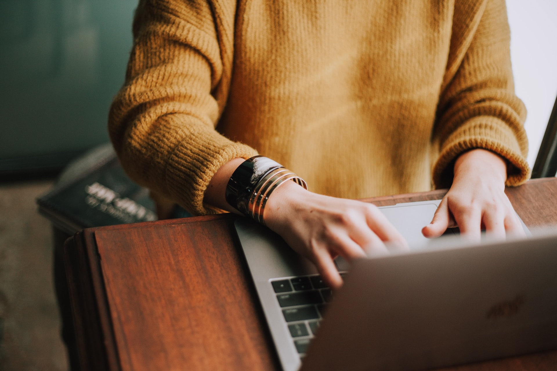 Trading binary options: how to avoid binary expectations and understand the market with the help of analysis tools Trading binary options: how to avoid binary expectations and understand the market with the help of analysis tools