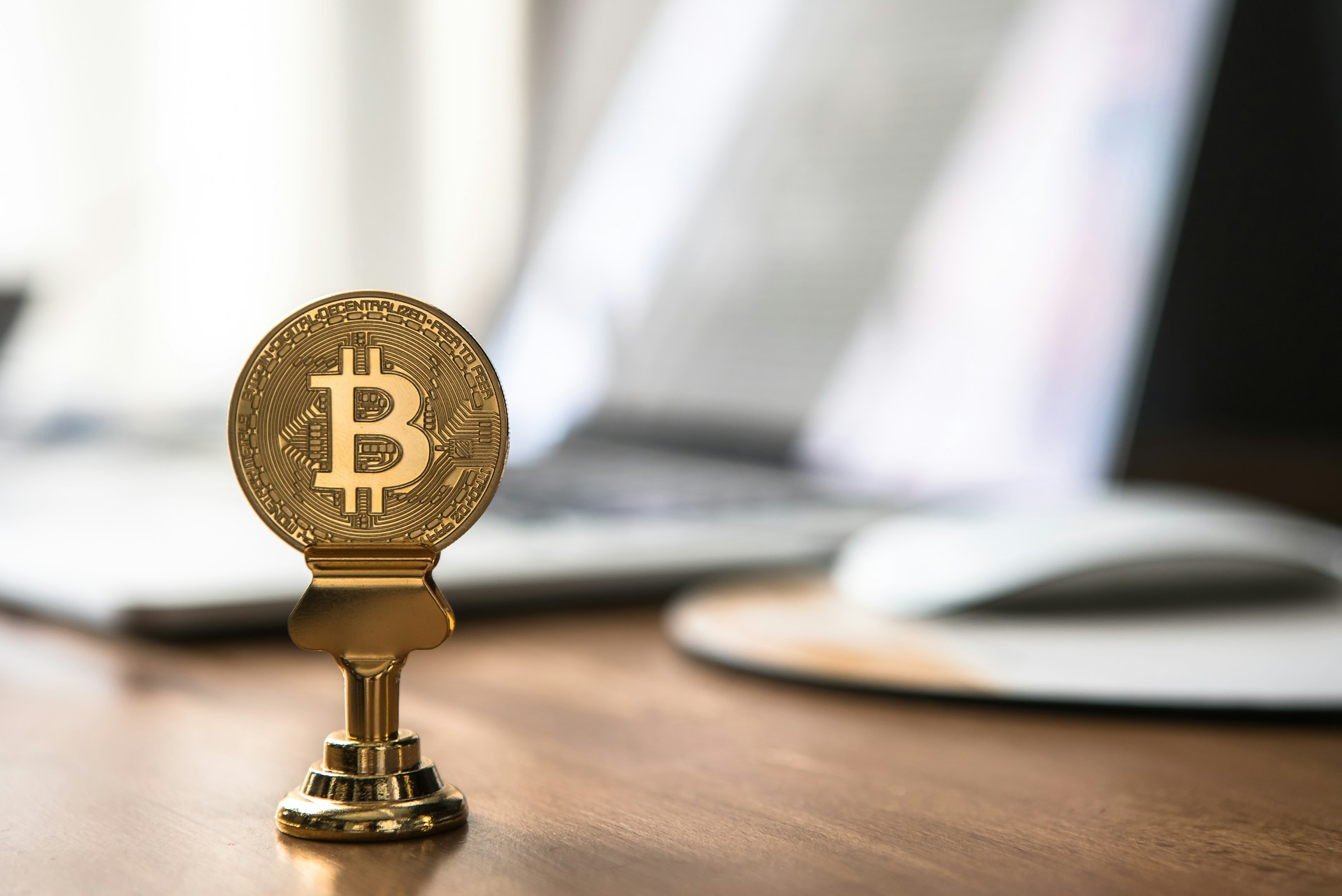 How Blockchain Technologies are Revolutionizing the Global Economy How Blockchain Technologies are Revolutionizing the Global Economy