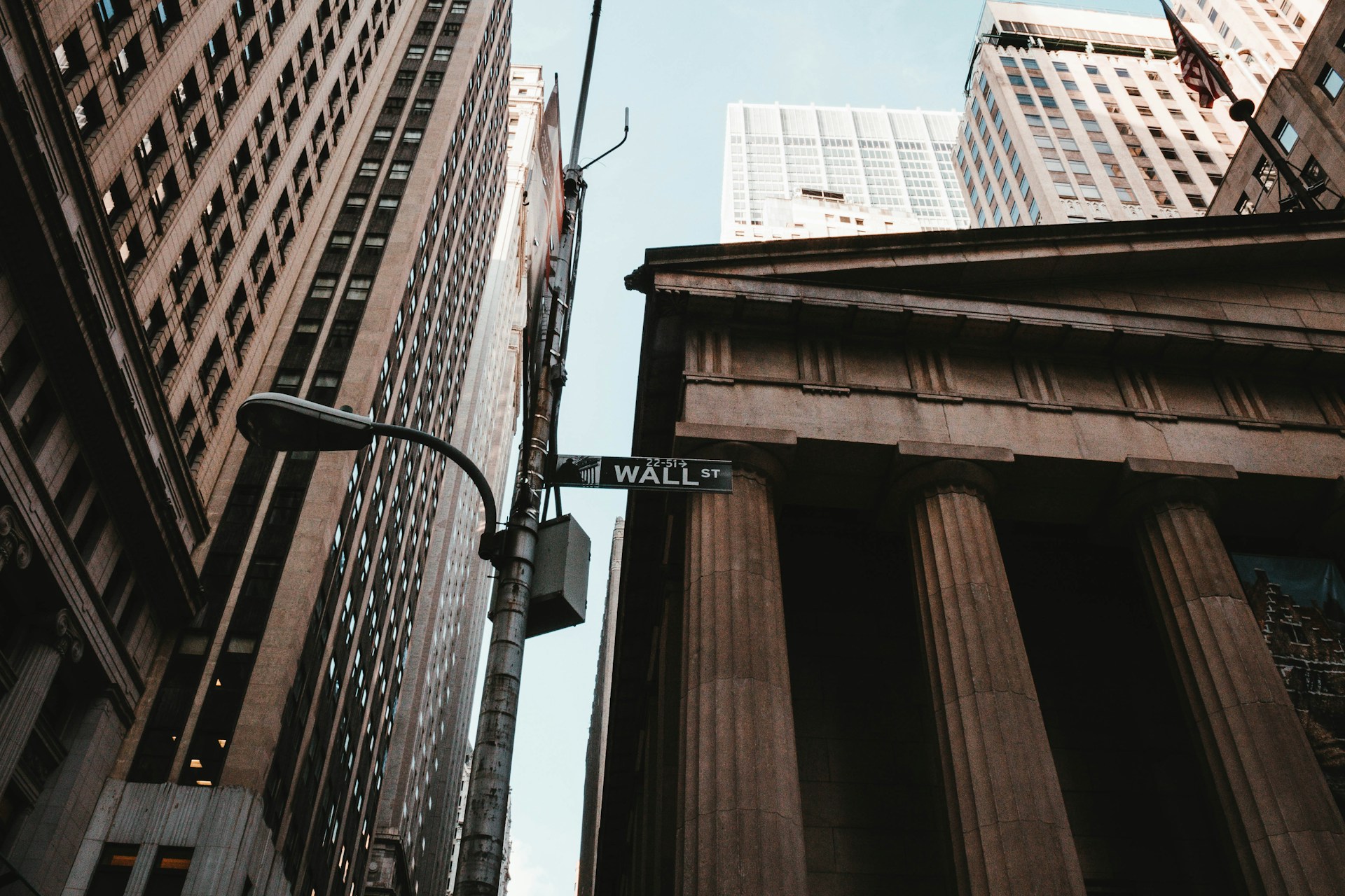 Price Feed Providers Demystified Price Feed Providers Demystified