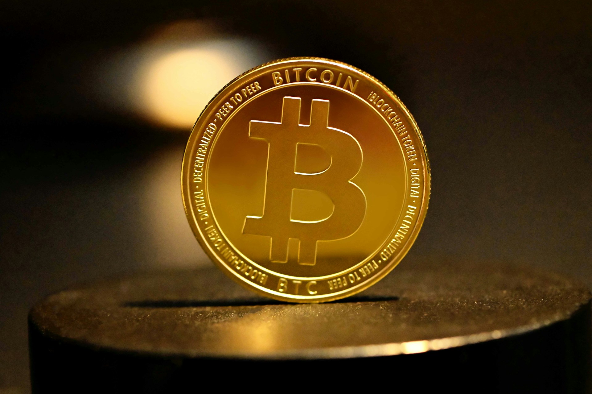 Community Considers Abandoning Bitcoin's Decimal Places Community Considers Abandoning Bitcoin's Decimal Places