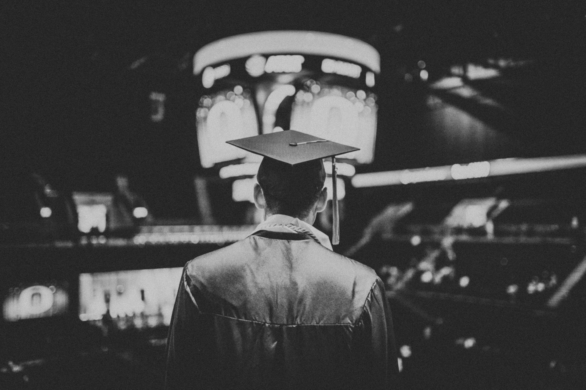 10 Billionaires Who Never Graduated: Defying the Odds 10 Billionaires Who Never Graduated: Defying the Odds