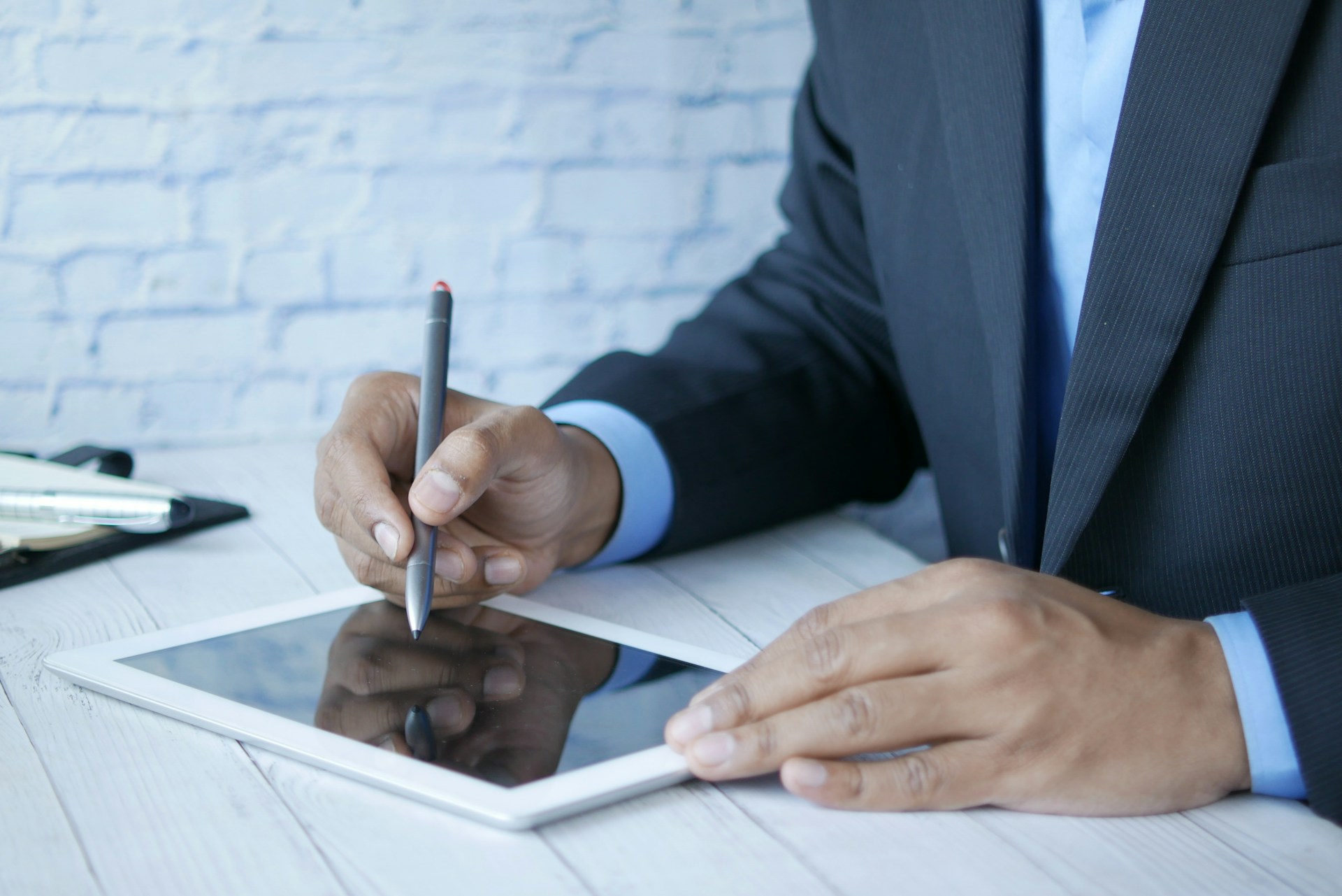 Inside the World of Prop Trading Firms: Insights from a Trader's Perspective Inside the World of Prop Trading Firms: Insights from a Trader's Perspective