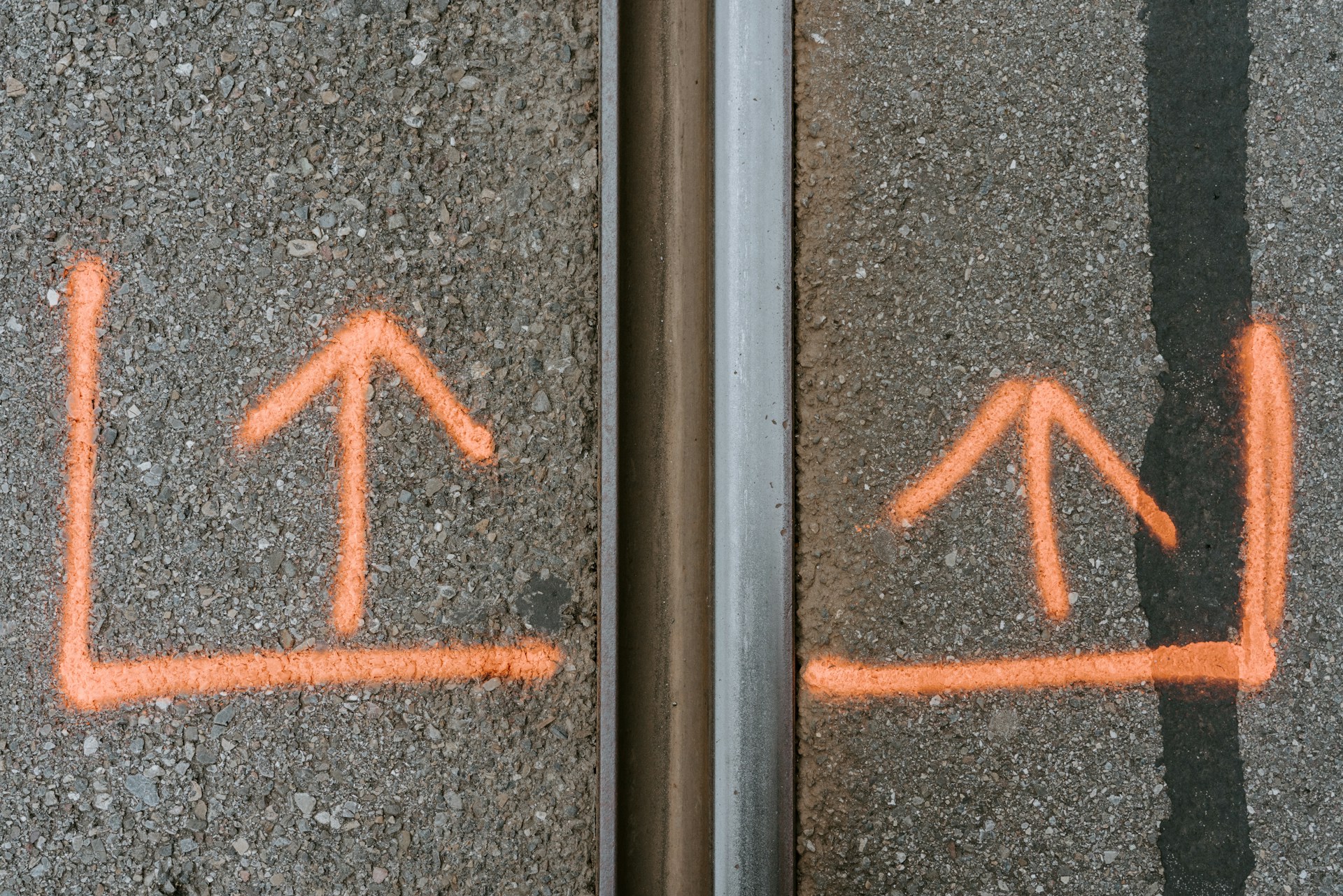 Forward vs. Futures Contracts: What’s the Difference?