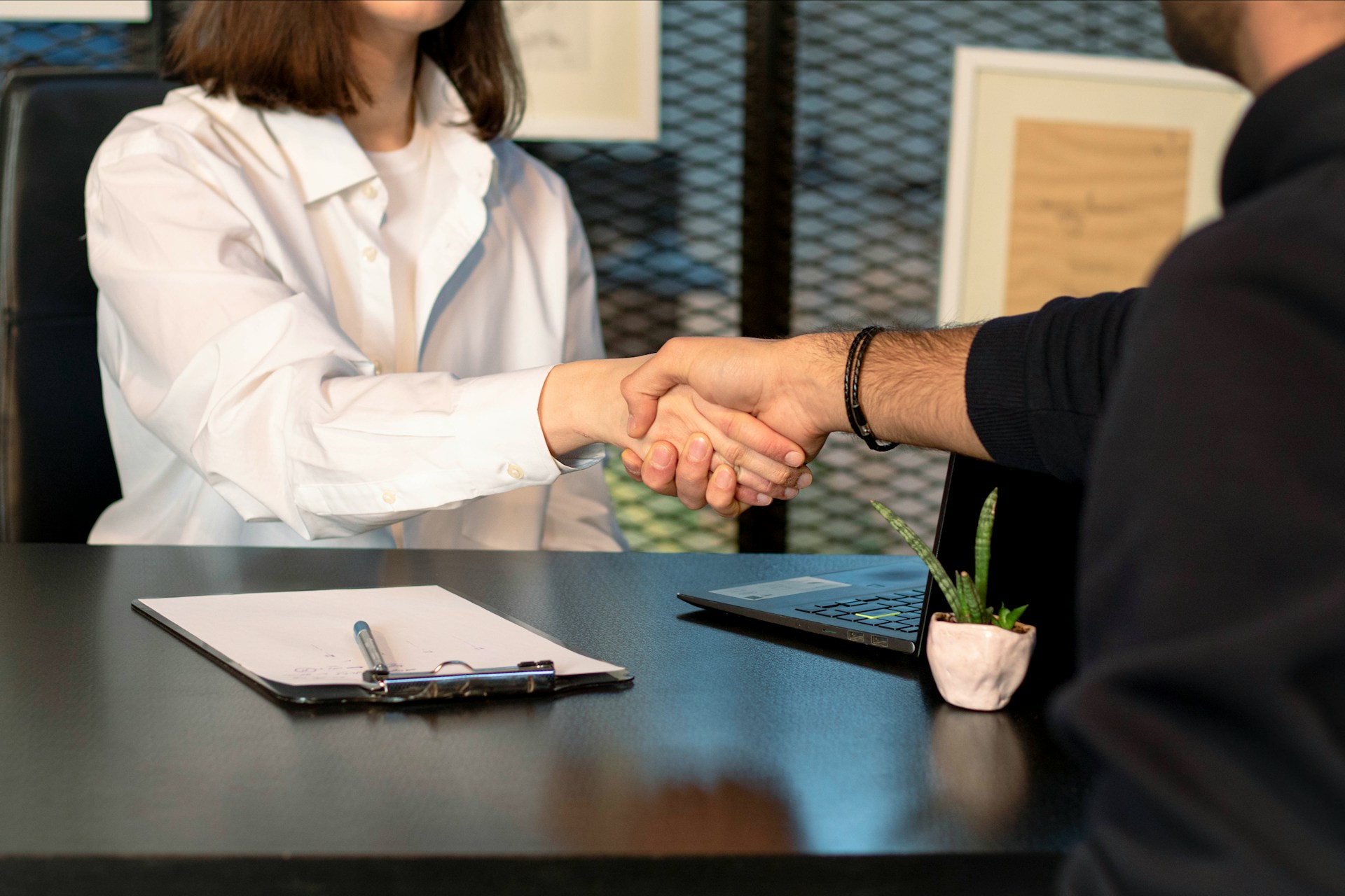 How Turnkey Brokerage Platforms Simplify the Launch of Financial Services How Turnkey Brokerage Platforms Simplify the Launch of Financial Services