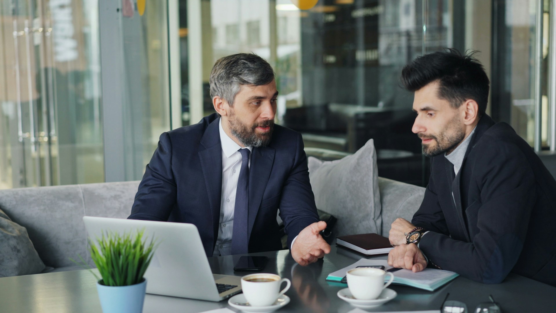Benefits of Using Turnkey Brokerage Solutions for Aspiring Brokers