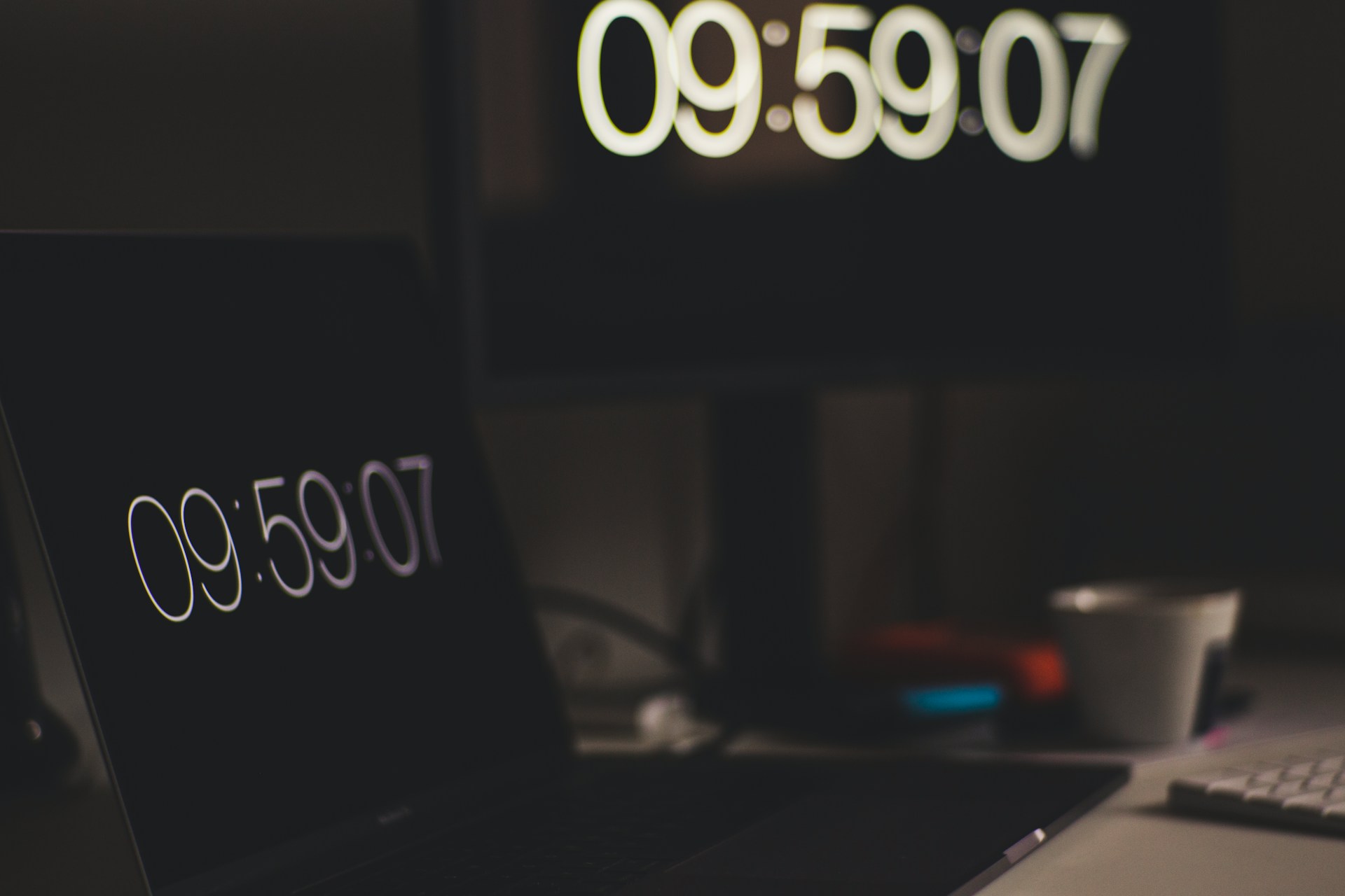 Binary Options: 60-Second Trades or Financial Fast Food?
