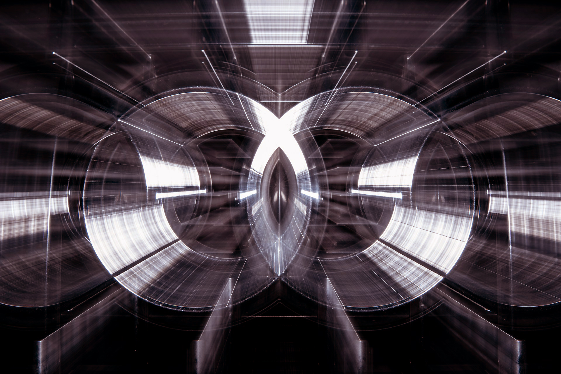 Top 5 Reasons to Choose ServerFX for Professional Forex Trading Top 5 Reasons to Choose ServerFX for Professional Forex Trading