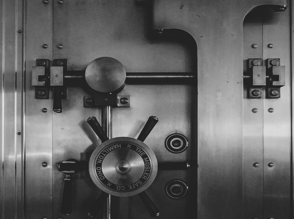 Margin Calls and Stop Outs in Forex: Understanding the Risks and Protecting Your Deposit