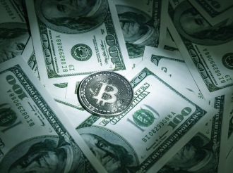Bitcoin fell below $100,000 for the first time since late June: What's behind the new round of crypto volatility and how is artificial intelligence influencing it?