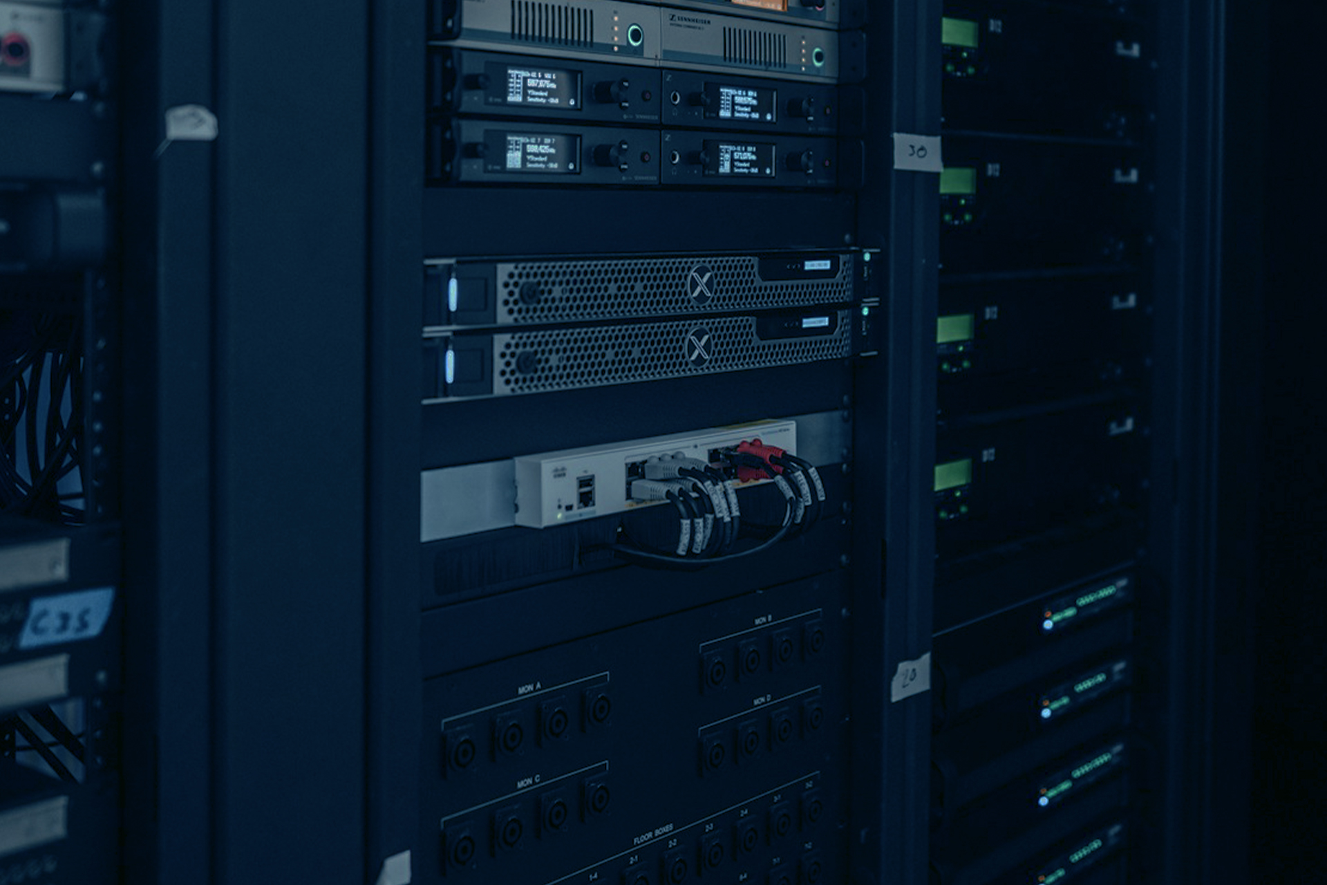 MT4/MT5 Website and Server Scalability: When It's Time for Business to Grow MT4/MT5 Website and Server Scalability: When It's Time for Business to Grow