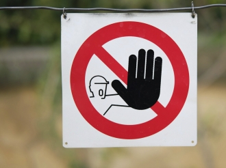 The AI Backlash: Why Thousands of Amazon, Google and Apple Workers Are Saying “Stop”