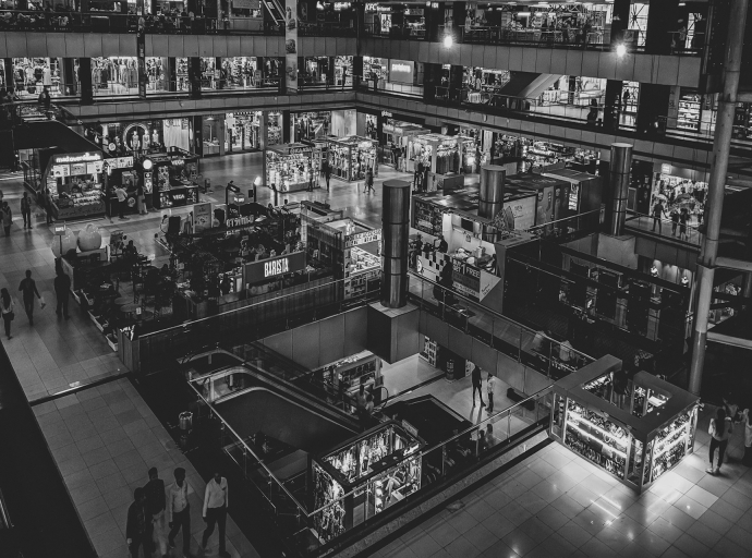 Prop Trading vs Retail — Why Firms Survive While 90% of Traders Fail