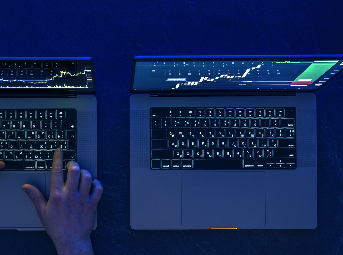 Saving on Premium Hosting: How a $500/Month Fast Forex VPS Pays Off by Reducing Slippage