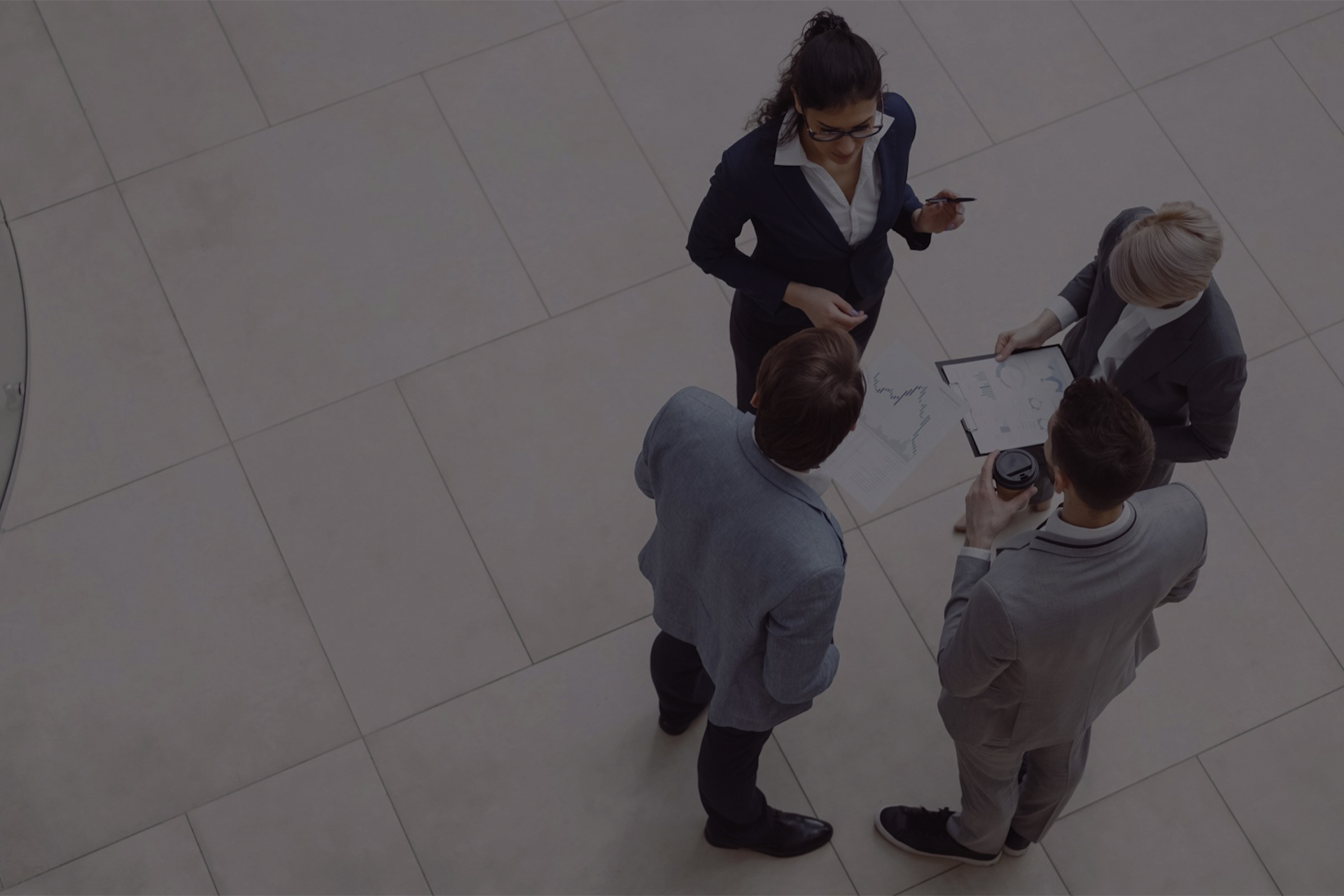 Team Spirit in Trading: How the Psychology of Interaction Helps Traders Work Together and Achieve More