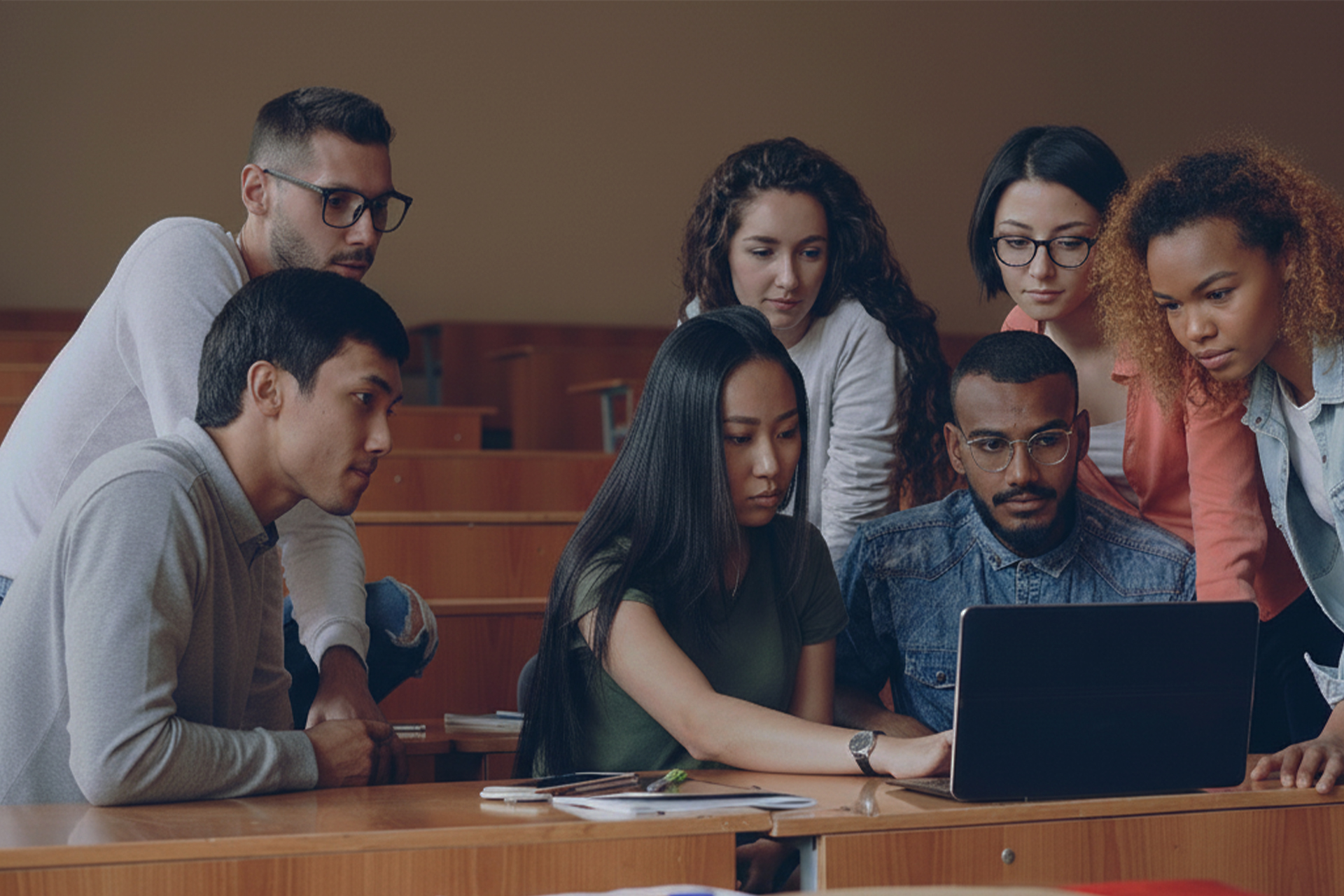 Financial Literacy for Teenagers: Ethical and Social Implications of Proposed Social Media Bans in the Context of Investment Education